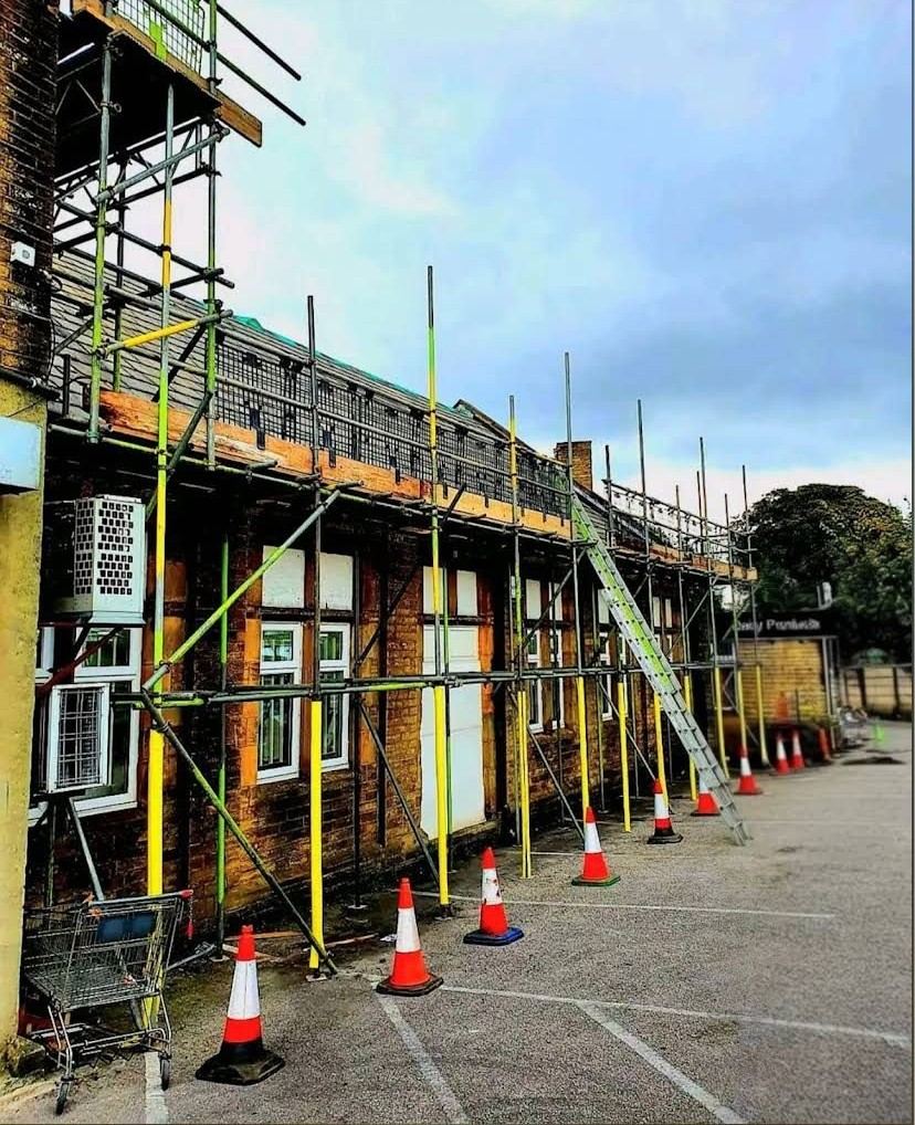 Bungalow scaffolding Bradford